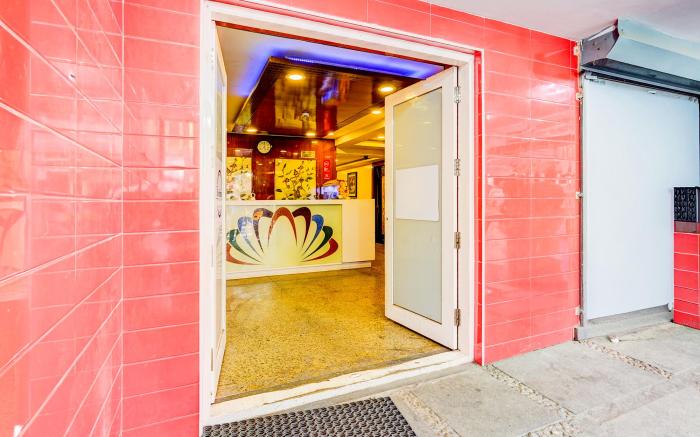 FabHotel New Olive Residency