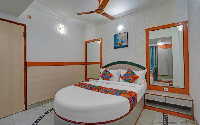 FabHotel The Black Diamond