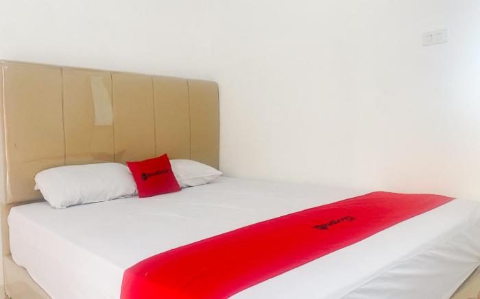 RedDoorz @ Risma Hostel ITERA Lampung