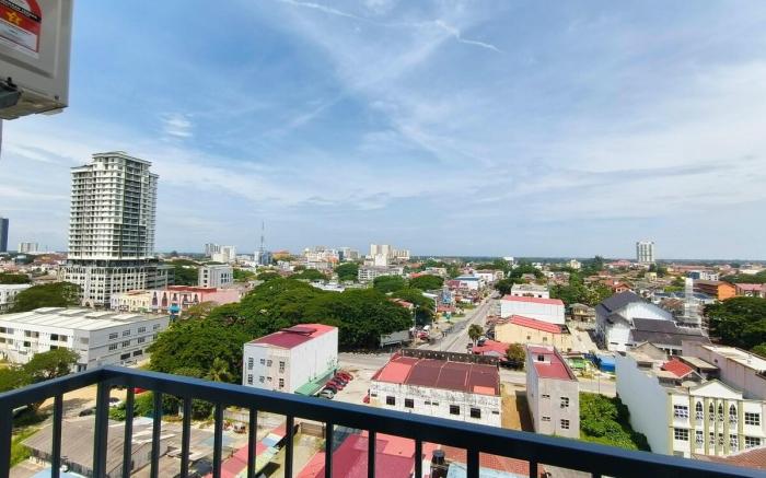 Residensi 19 @ Sri Cemerlang | 3BR, Wifi, Netflix