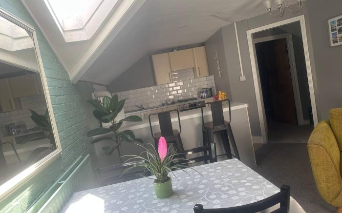 Flat in the centre of Deal Town
