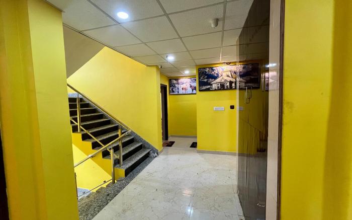 The Little Heaven Hotel near Kolkata Airport