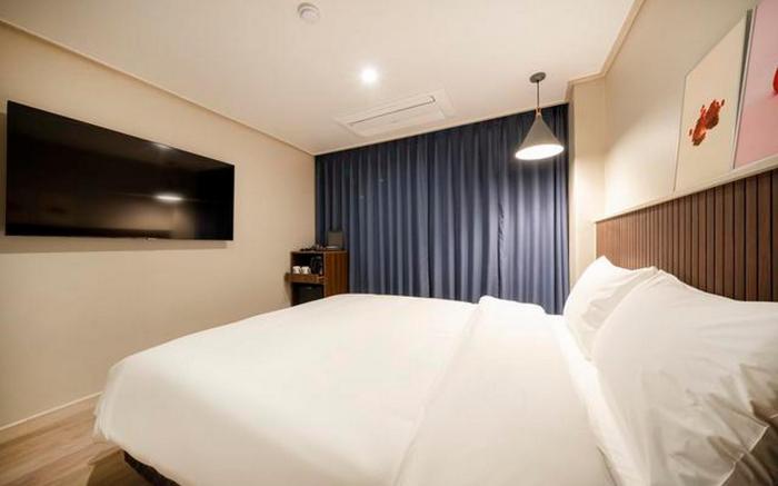 Chungju Station Lodge