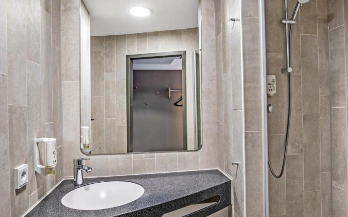 B&B HOTEL Hamburg-Airport