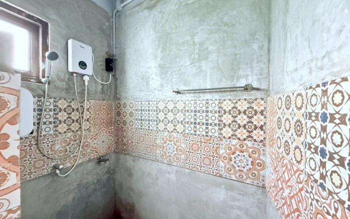 Sukhum Huai Khwang Guest House