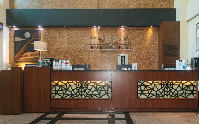 Urban Travellers Hotel by RedDoorz