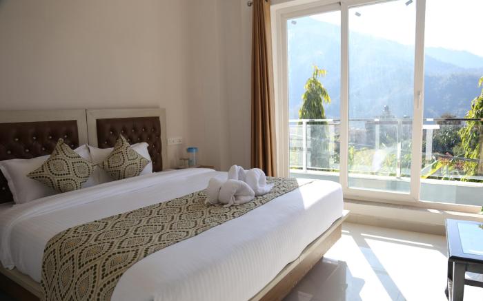 Hotel Yog Tapovan - Mountain View