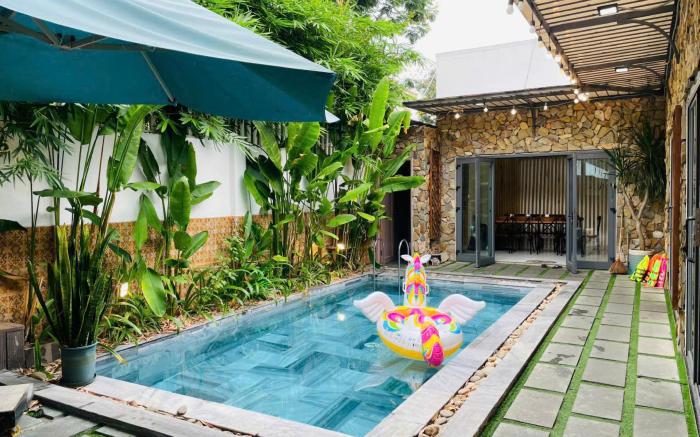 Hometown Bamboo Villa Da Nang - 300m to the beach