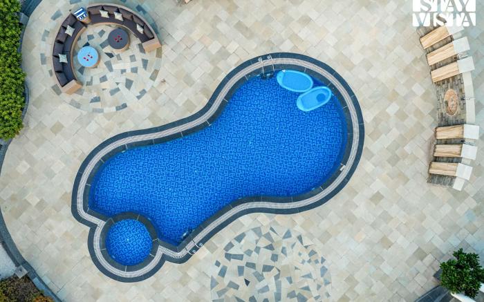 StayVista at Vacanza Villa