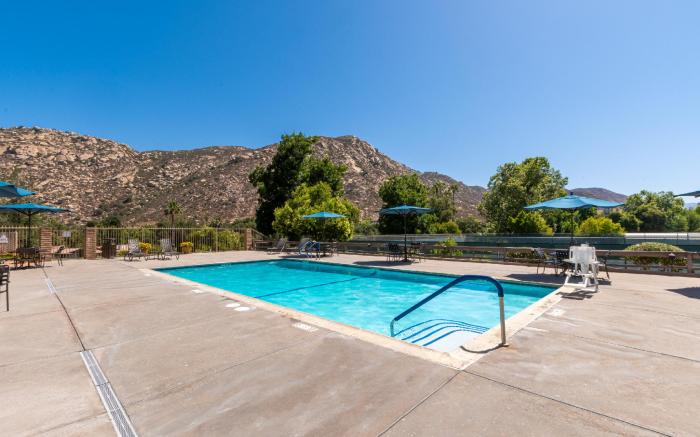 San Diego Country Estates Hotel