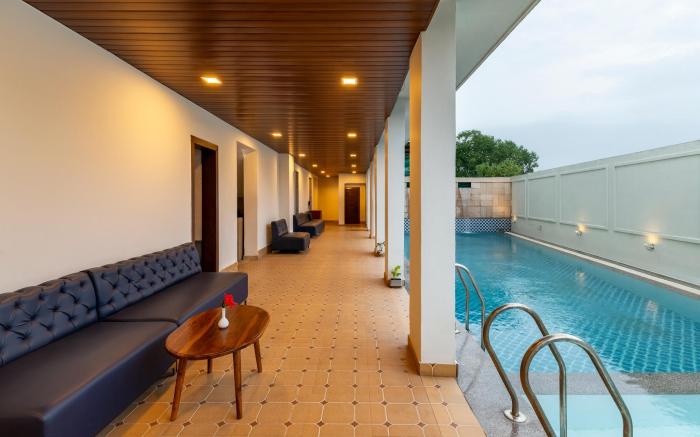 The Colonial - A Lake View Hotel in Udaipur