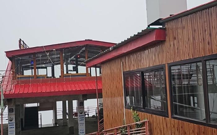 Green Valley Waknaghat by Vairagya Hospitality