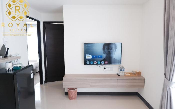 Royal Suites 2BR 37ZQ - Citra Plaza Nagoya Apt