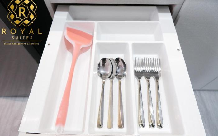 Royal Suites Studio B25 - Pollux Habibie Apartment