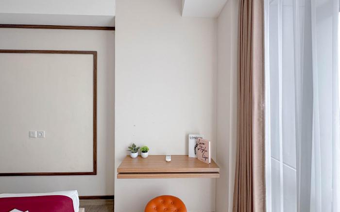 Ivory Nest 2BR at Grand Sungkono Lagoon ByTravelio