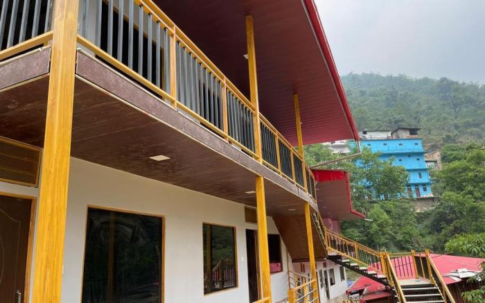 New Mandakini River Resort