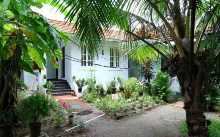 Coconut Grove Homestay