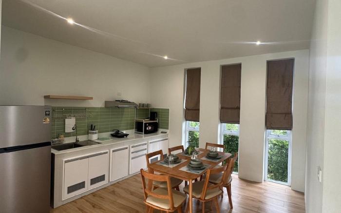 Sea Breeze 2BR Villa - Pool – Heart of Thong Sala