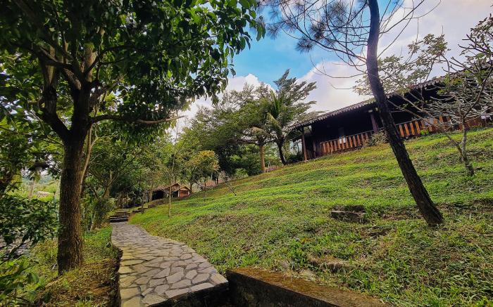 Giri Tengah Resort Borobudur