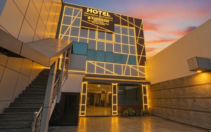 Hotel Shagun & Banquets - Budget Hotel in Rohini, Couple Friendly Stay, Banquet Facilities 