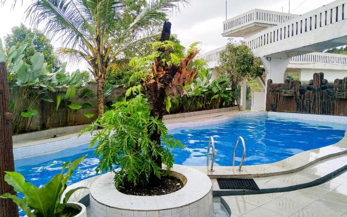 RedDoorz Near Gunung Salak