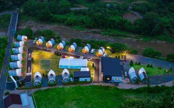 Depart Glamping