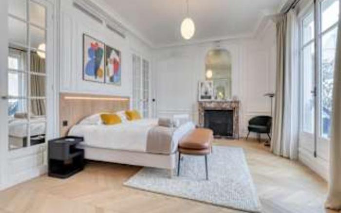 Wonderful AC Apartment Terrace Madeleine Opera