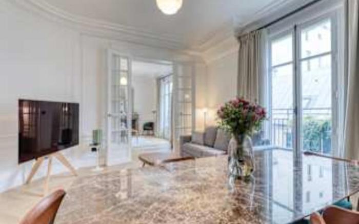 Wonderful AC Apartment Terrace Madeleine Opera