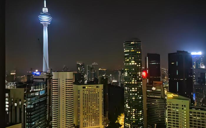 SOHO Suites KLCC by Emily in Town