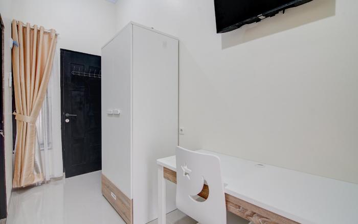 OYO 94758 Kamila House