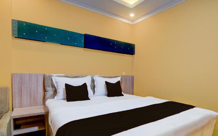 Collection O 94762 Starlight