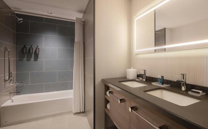 Courtyard by Marriott Cheddi Jagan International Airport, Guyana