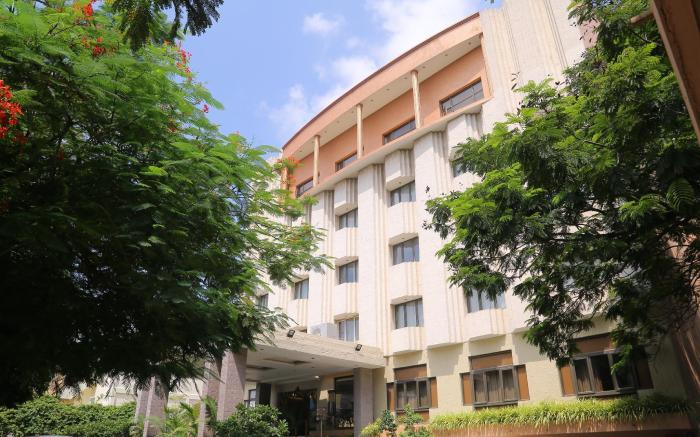 Hotel Surguru