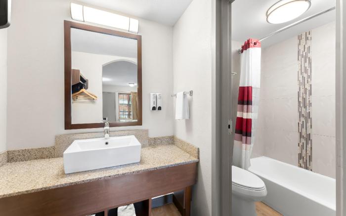 Red Roof Inn Lancaster