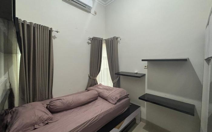 Guest House Karenra Di Pusat Kota Termurah