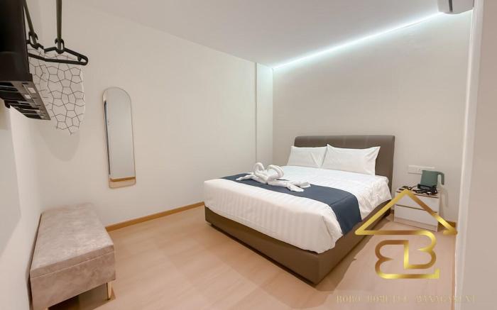 Private Queen Room + Bathroom @ Ipoh Town TV&Wifi
