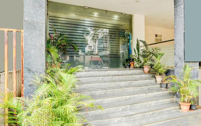 Via Royal Regalia Inn - Tilak Nagar Main Road, near Sagar Apollo Hospital