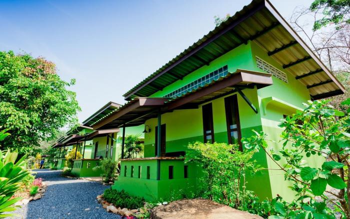 The Mouth Resort