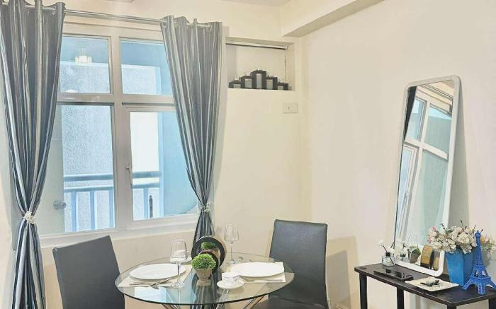 Cozy Studio Near Airport | 5th Floor