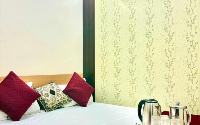 kashi vishweshwar home stay