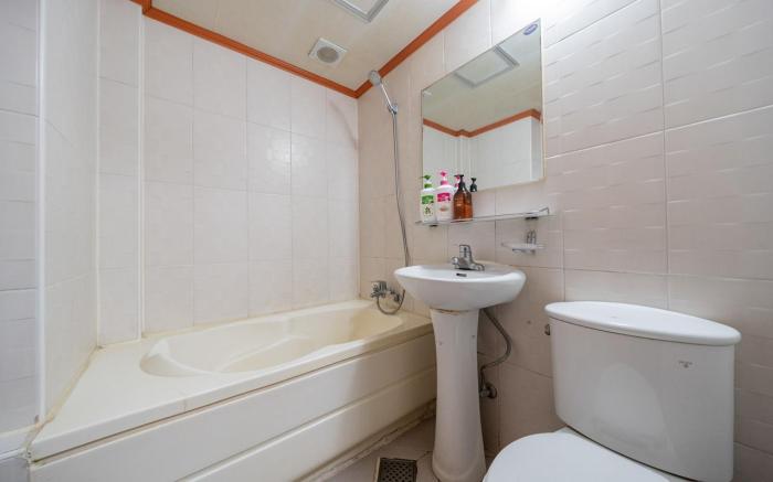 Yeongdeungpo YUAN Hotel