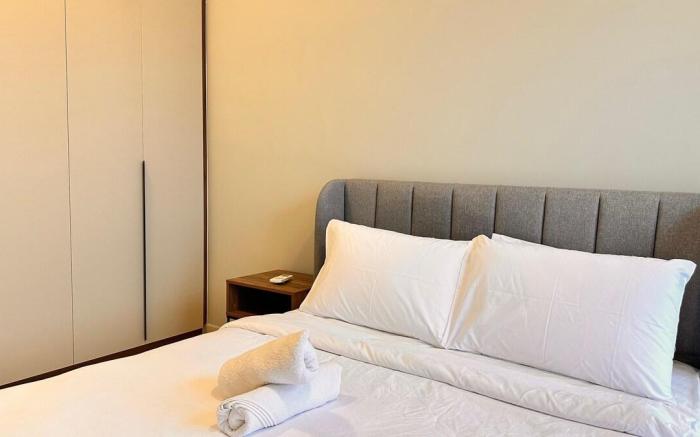 Couple nest Trion@KL(A-37-10-Studio)