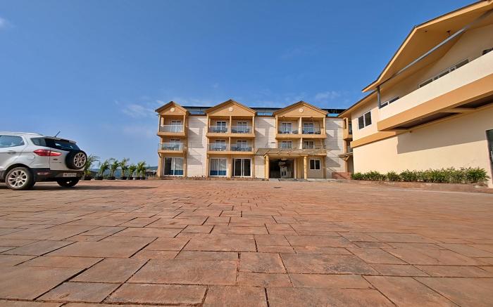 Savyasaachii Hotel, Mahabaleshwar - Pure Veg