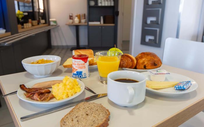 B&B HOTEL Blois Sud Vineuil