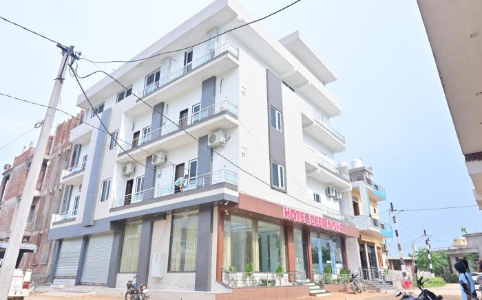Hotel Deep Nisha