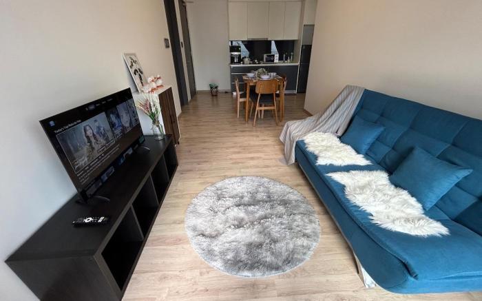 Emporis 2BR Condo| freeParking•SEGi•Thomson• EmHub