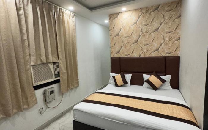 Hotel Unique International