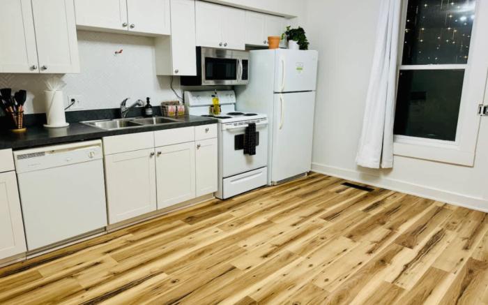 Short North - Free Parking - King Bed - Convention