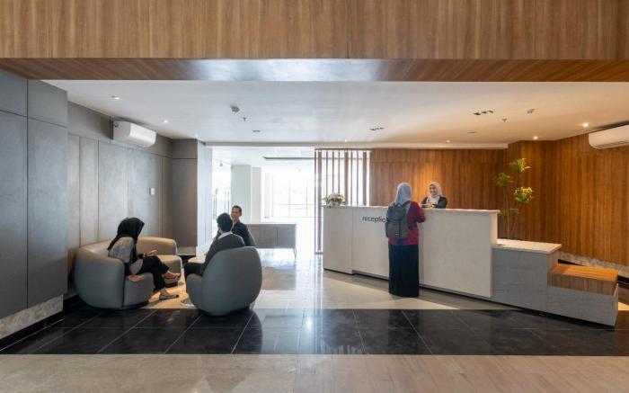 UNIVERSITY HOTEL UMY