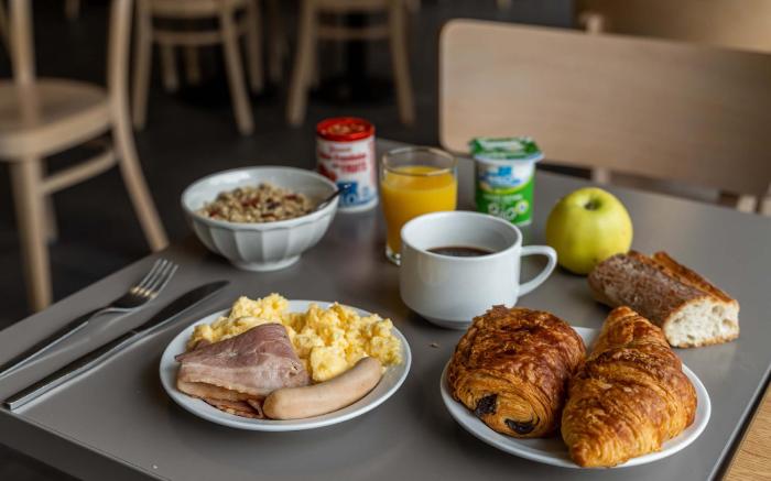 B&B HOTEL Aix-en-Provence Le Tholonet